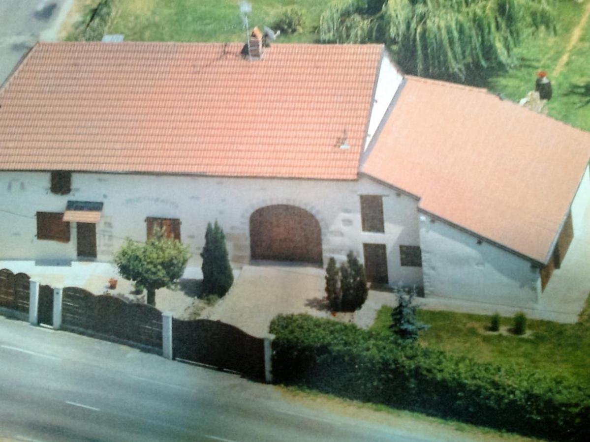 Studio A La Campagne Dans Corps De Ferme Renovee Chancey Экстерьер фото