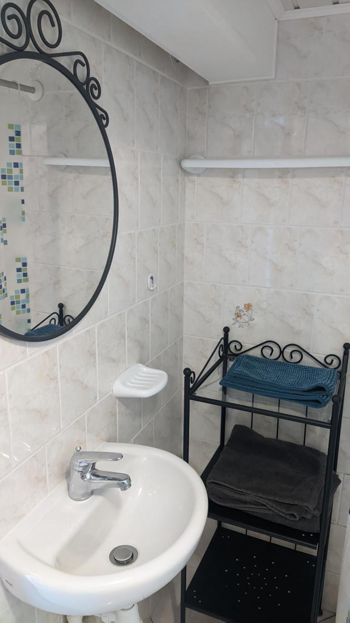 Studio A La Campagne Dans Corps De Ferme Renovee Chancey Номер фото